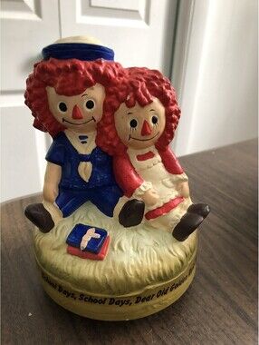 Sankyo Raggedy Ann Doll and Andy Vintage Collectible Music Box
